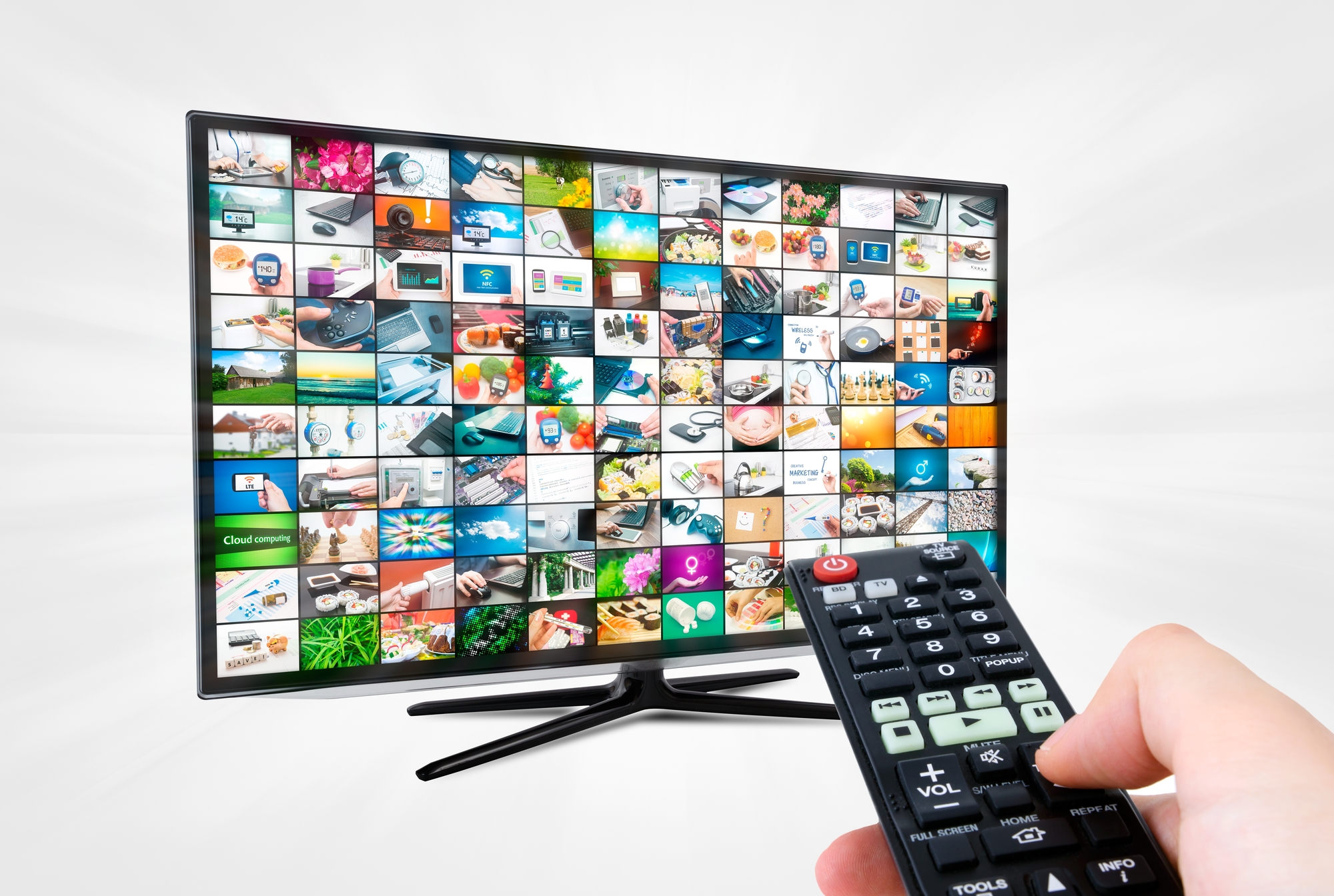 テレビをインターネット接続する方法｜無線LANと有線LAN