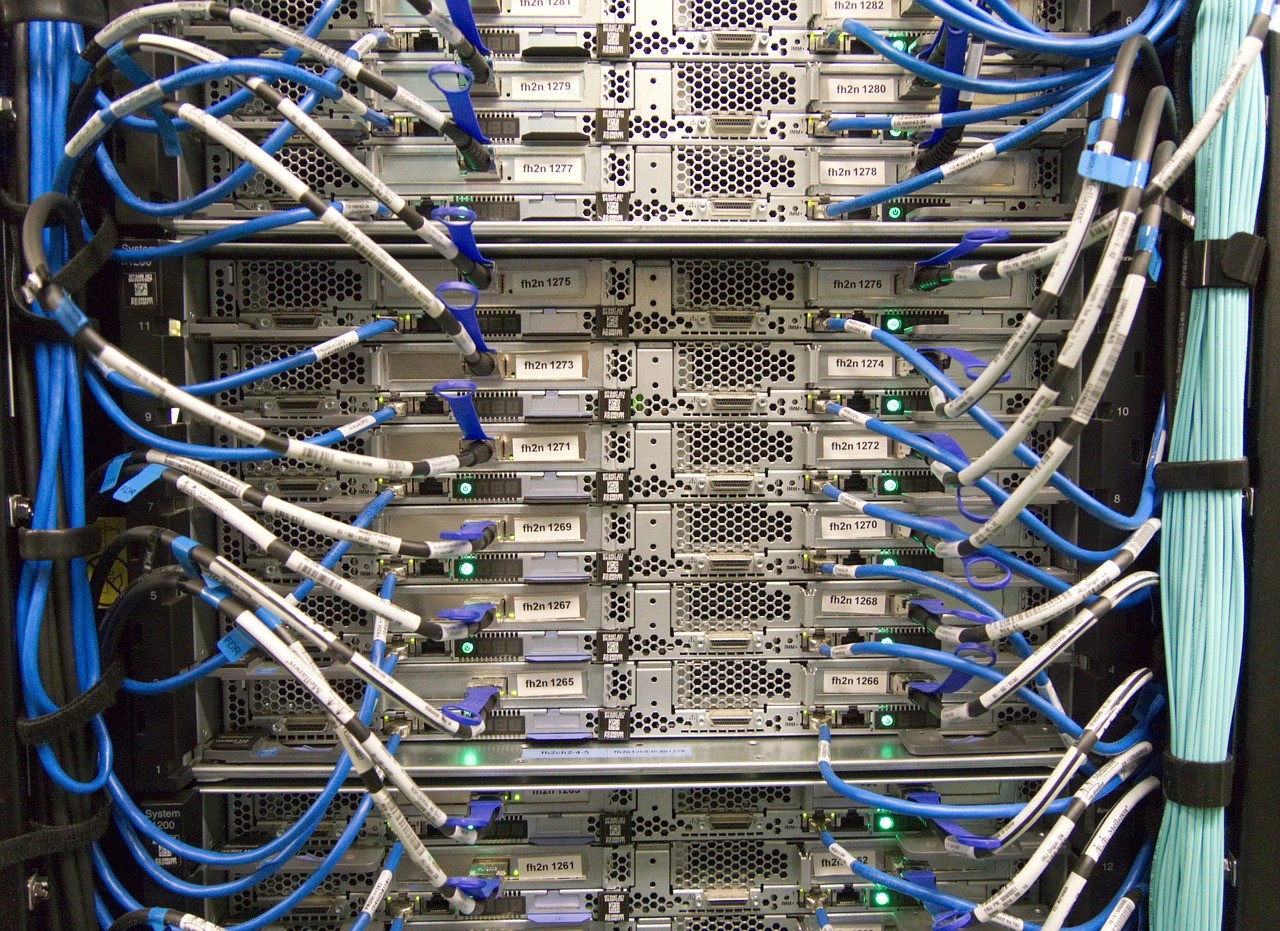 データセンターのサーバー選定で成功するための5つのポイント